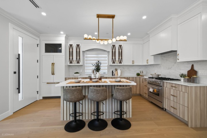 Photo 6 at 2 - 2035 51st Street, Killarney VE, Vancouver East