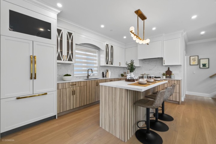 Photo 5 at 2 - 2035 51st Street, Killarney VE, Vancouver East
