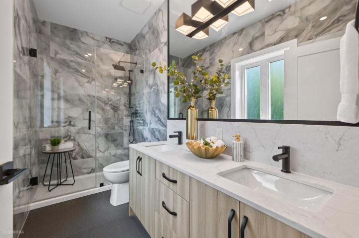 Photo 24 at 2 - 2035 51st Street, Killarney VE, Vancouver East