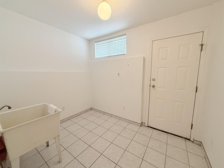 Photo 24 at 2458 E 5th Avenue, Renfrew VE, Vancouver East