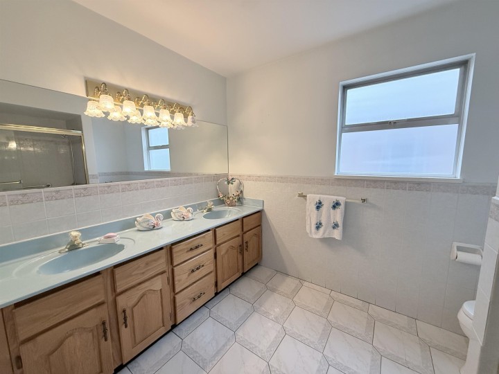 Photo 14 at 2458 E 5th Avenue, Renfrew VE, Vancouver East