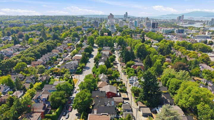 Photo 7 at 53 W 12th Avenue, Mount Pleasant VW, Vancouver West
