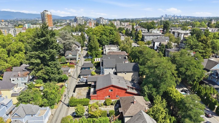 Photo 4 at 53 W 12th Avenue, Mount Pleasant VW, Vancouver West