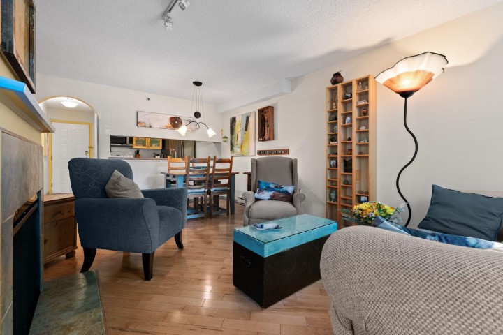 Photo 8 at 106 - 1147 Nelson Street, West End VW, Vancouver West