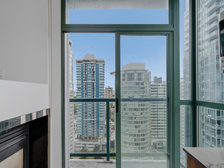 Photo 14 at 2304 - 1239 W Georgia Street, Coal Harbour, Vancouver West