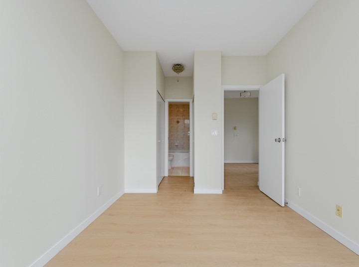 Photo 15 at 2304 - 1239 W Georgia Street, Coal Harbour, Vancouver West