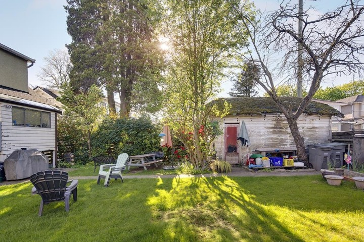Photo 9 at 1373 W 64th Avenue, Marpole, Vancouver West