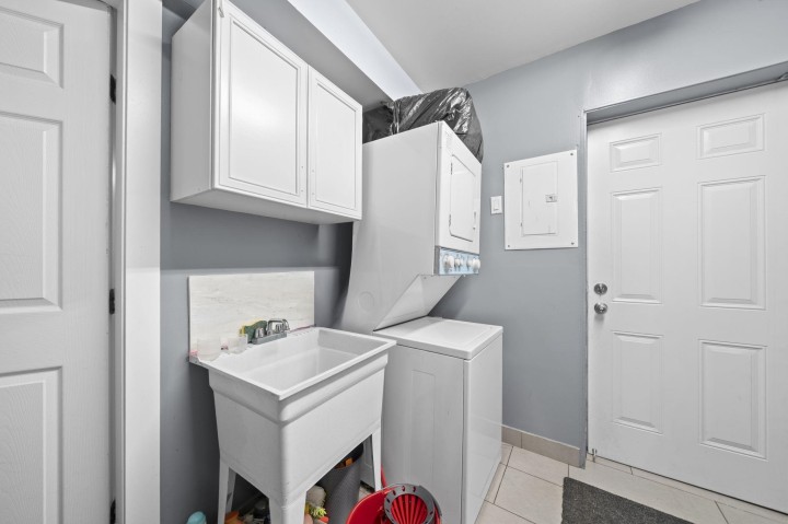 Photo 23 at 189 E 64th Avenue, South Vancouver, Vancouver East