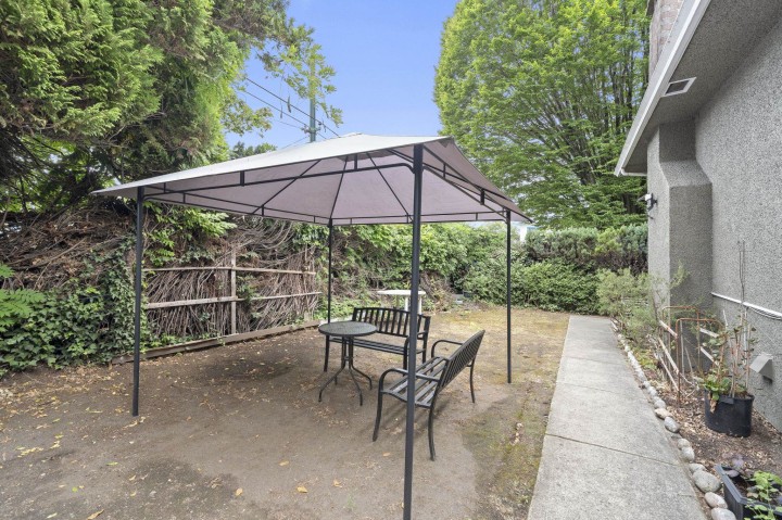 Photo 32 at 189 E 64th Avenue, South Vancouver, Vancouver East