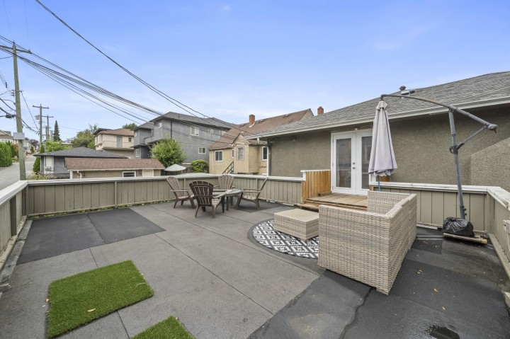 Photo 18 at 189 E 64th Avenue, South Vancouver, Vancouver East