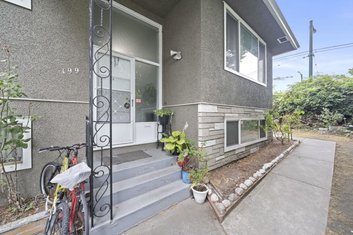 Photo 35 at 189 E 64th Avenue, South Vancouver, Vancouver East
