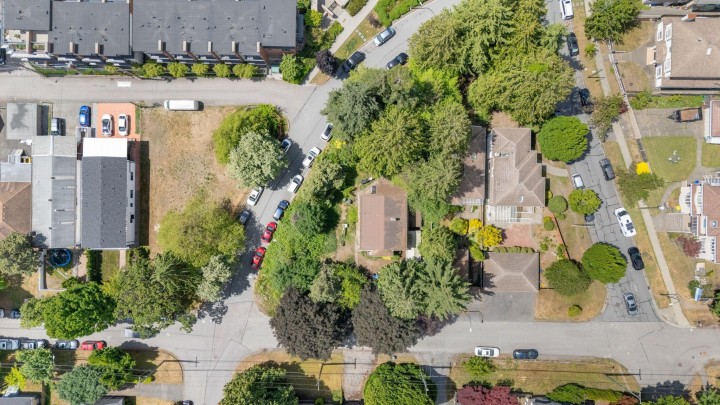 Photo 7 at 7957 Columbia Street, Marpole, Vancouver West