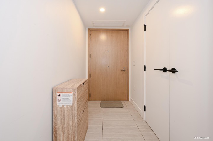 Photo 5 at 308 - 5058 Joyce Street, Collingwood VE, Vancouver East