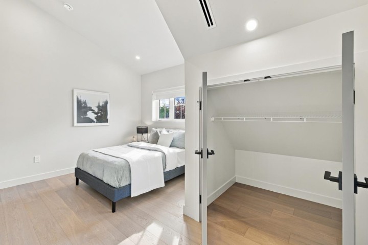 Photo 26 at 3206 E Georgia Street, Renfrew VE, Vancouver East