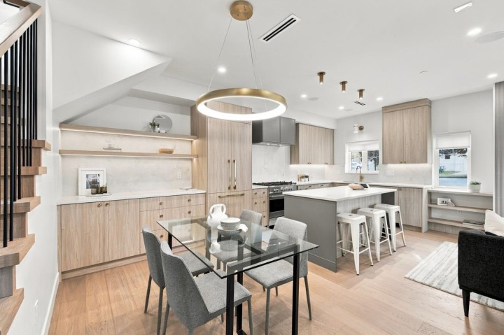 Photo 9 at 3206 E Georgia Street, Renfrew VE, Vancouver East