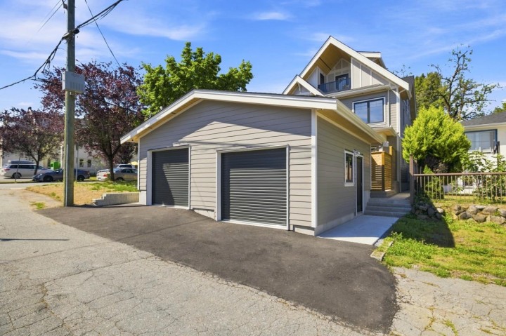 Photo 30 at 3206 E Georgia Street, Renfrew VE, Vancouver East