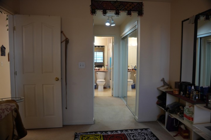 Photo 5 at 418 - 6475 E Chester Street, Fraser VE, Vancouver East