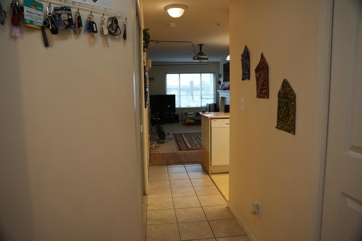 Photo 8 at 418 - 6475 E Chester Street, Fraser VE, Vancouver East
