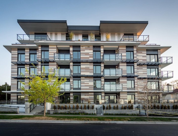 Photo 3 at 302 - 488 W 58th Avenue, South Cambie, Vancouver West