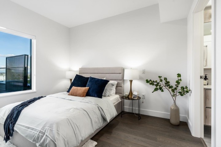 Photo 15 at 302 - 488 W 58th Avenue, South Cambie, Vancouver West