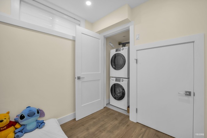 Photo 13 at 2915 Horley Street, Collingwood VE, Vancouver East