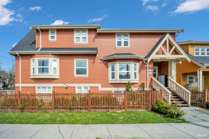 Photo 5 at 2915 Horley Street, Collingwood VE, Vancouver East