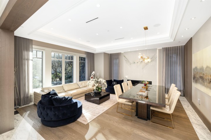 Photo 4 at 1239 W 40th Avenue, Shaughnessy, Vancouver West
