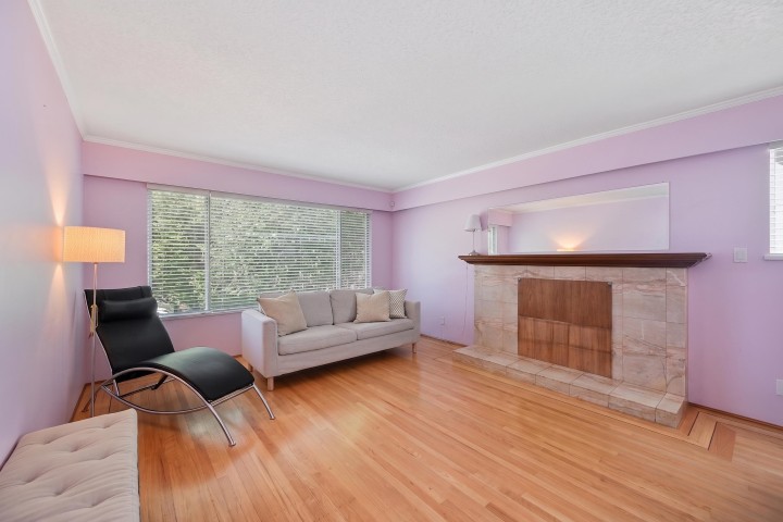 Photo 2 at 2763 Rosemont Drive, Fraserview VE, Vancouver East