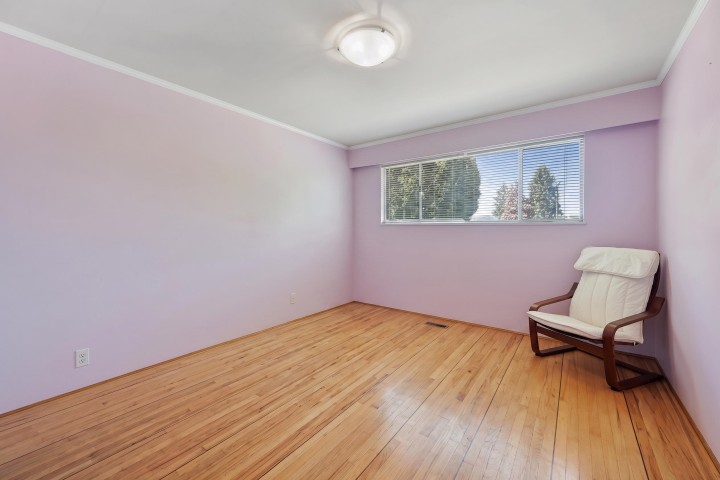 Photo 9 at 2763 Rosemont Drive, Fraserview VE, Vancouver East