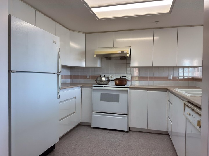 Photo 11 at 307 - 1128 Quebec Street, Downtown VE, Vancouver East