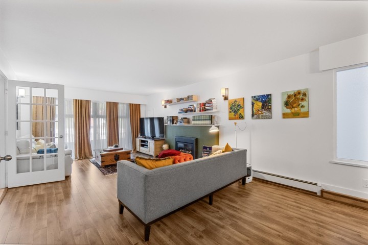 Photo 10 at 815 E 29th Street, Lynn Valley, North Vancouver