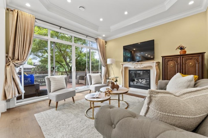 Photo 15 at 4077 W 13th Avenue, Point Grey, Vancouver West