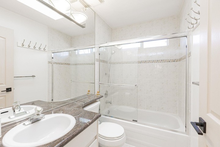 Photo 6 at 3529 Gladstone Street, Grandview Woodland, Vancouver East