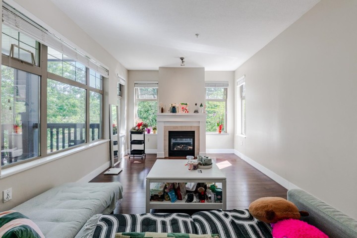 Photo 12 at 209 - 4885 Valley Drive, Quilchena, Vancouver West