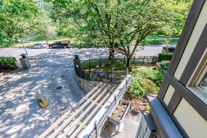 Photo 33 at 209 - 4885 Valley Drive, Quilchena, Vancouver West