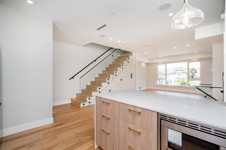 Photo 23 at 1 - 676 E 22nd Avenue, Fraser VE, Vancouver East