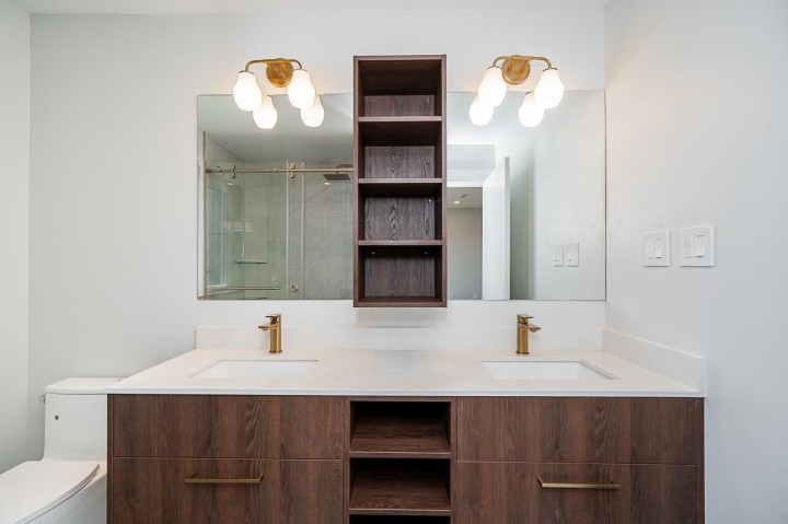 Photo 21 at 1 - 676 E 22nd Avenue, Fraser VE, Vancouver East