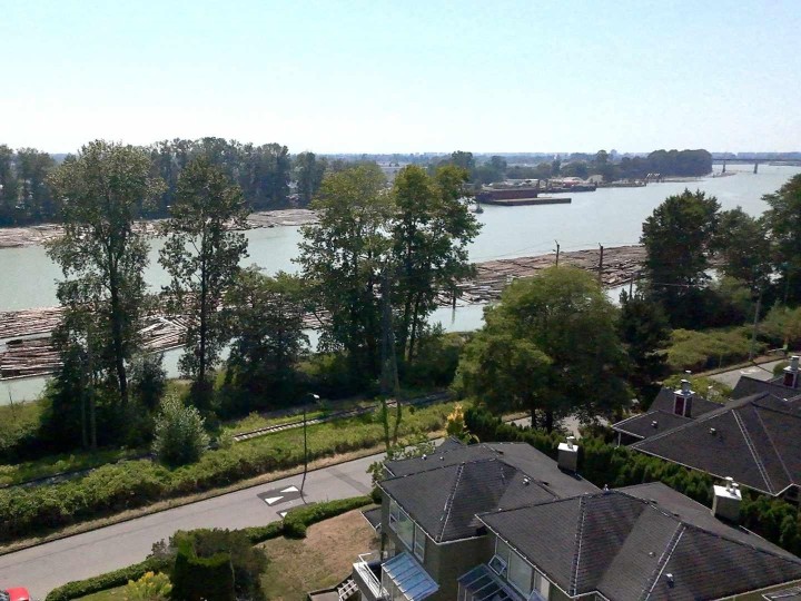 Photo 36 at 2387 Quayside Court, South Marine, Vancouver East
