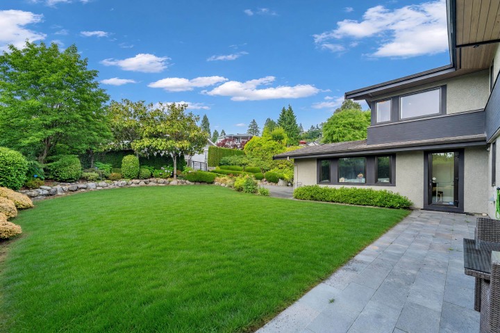 Photo 38 at 1139 Esquimalt Avenue, Ambleside, West Vancouver