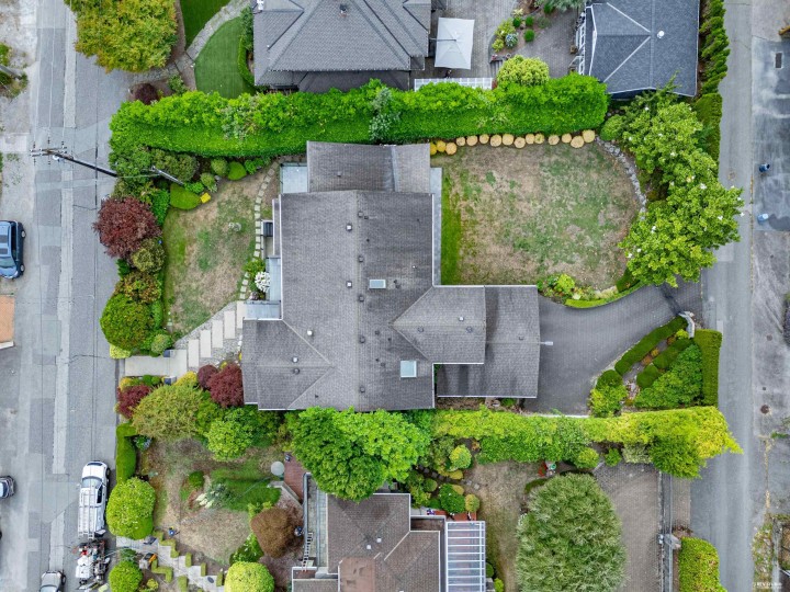 Photo 39 at 1139 Esquimalt Avenue, Ambleside, West Vancouver
