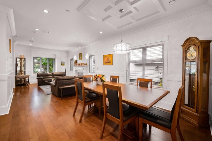 Photo 4 at 3288 W 32nd Avenue, MacKenzie Heights, Vancouver West