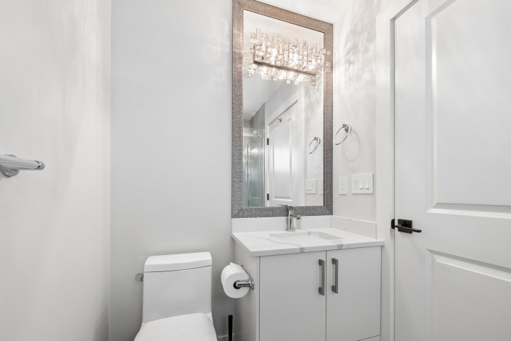 Photo 13 at 3666 W 6th Avenue, Kitsilano, Vancouver West