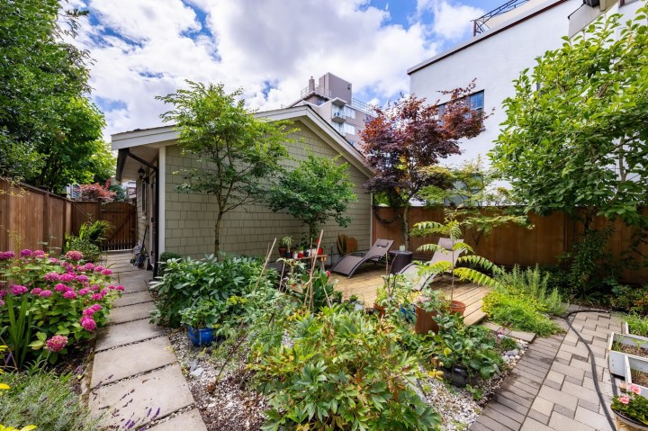 Photo 17 at 3666 W 6th Avenue, Kitsilano, Vancouver West