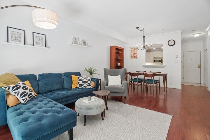 Photo 5 at 116 - 5835 Hampton Place, University VW, Vancouver West