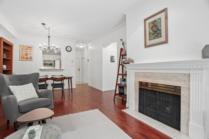 Photo 4 at 116 - 5835 Hampton Place, University VW, Vancouver West