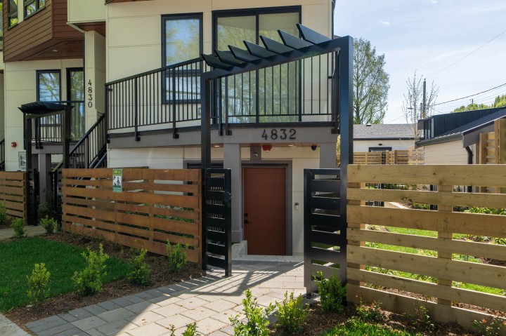 Photo 1 at 4832 Duchess Street, Collingwood VE, Vancouver East
