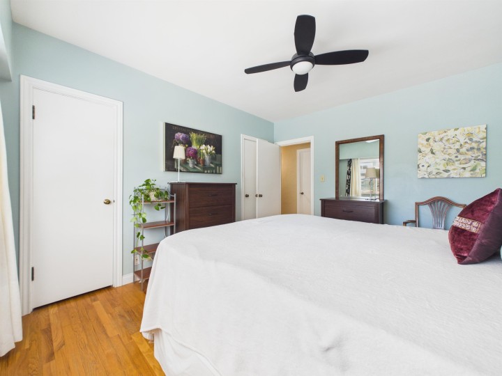 Photo 11 at 10 - 2296 W 39th Avenue, Kerrisdale, Vancouver West
