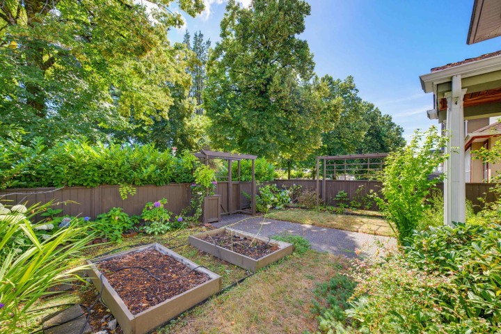 Photo 3 at 2143 Upland Drive, Fraserview VE, Vancouver East