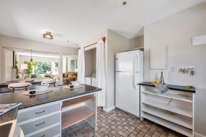 Photo 10 at 2143 Upland Drive, Fraserview VE, Vancouver East