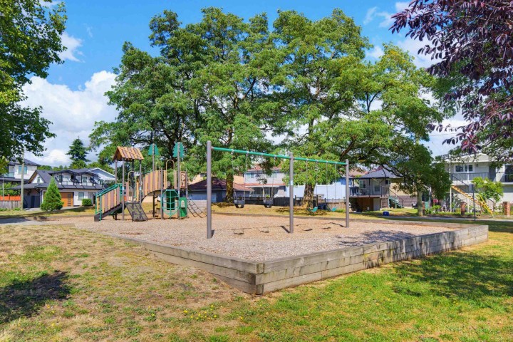 Photo 40 at 2143 Upland Drive, Fraserview VE, Vancouver East